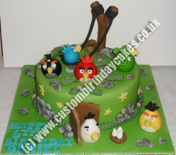 Angry Birds Birthday Cake on Cakes For Boys Cakes For Girls