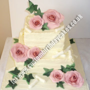 Roses Curls Wedding Cake
