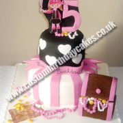 Girl Pirate Cake
