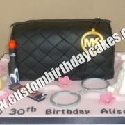 Make Up Bag Cake